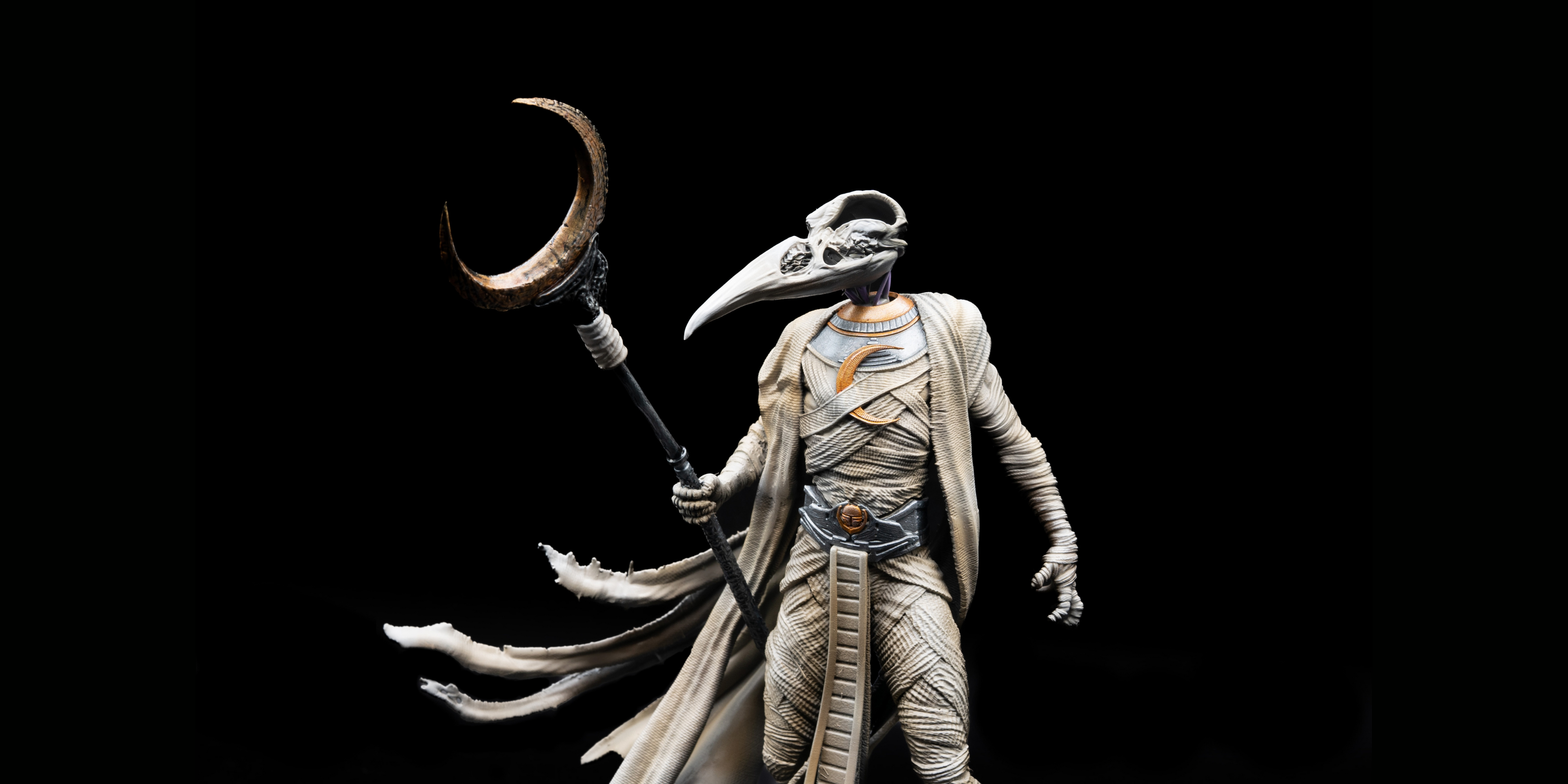 Khonshu Marvel Moon Knight Resin Figure Premium | Hand-Painted Collectible Statue | Egyptian God 24cm-16cm